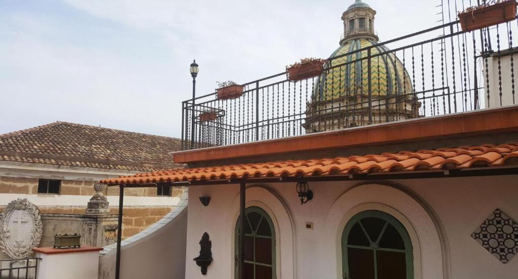 Palazzo Viola Suite Panoramica Palermo Bagian luar foto
